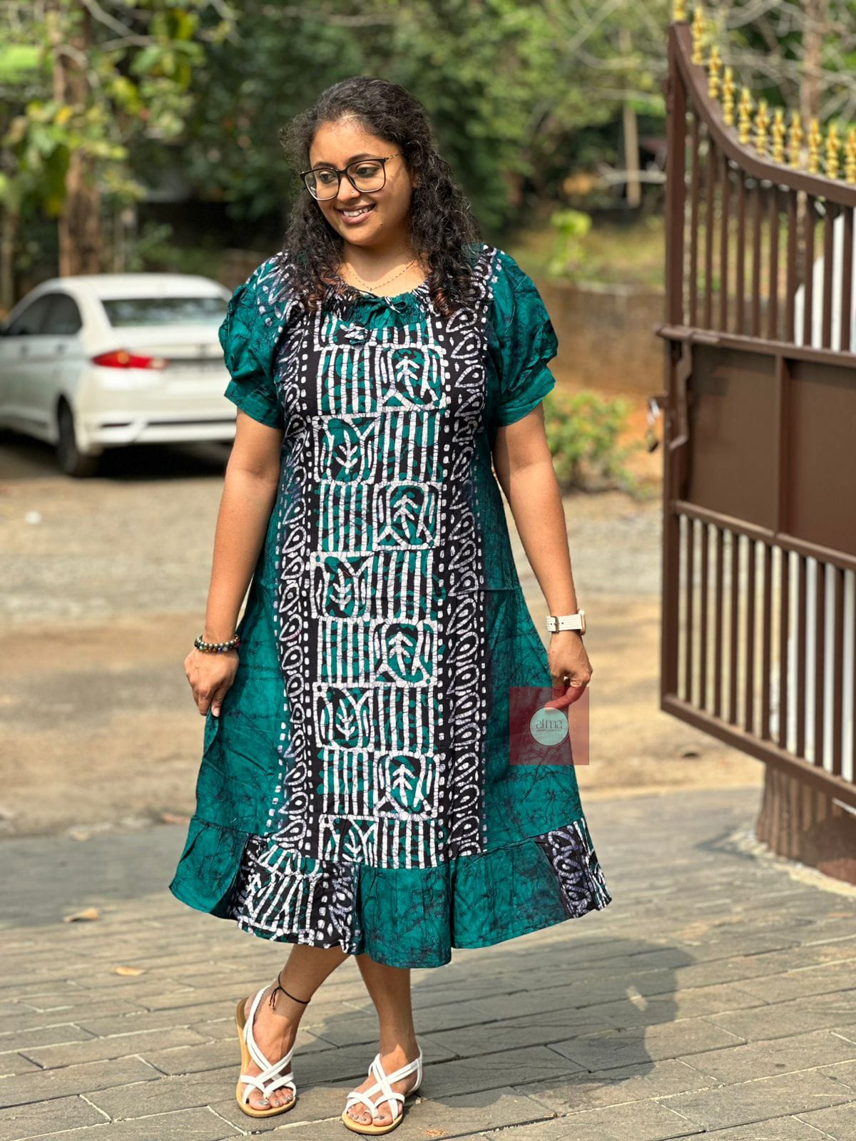 Batik Royale Frock - Thumbnail 5