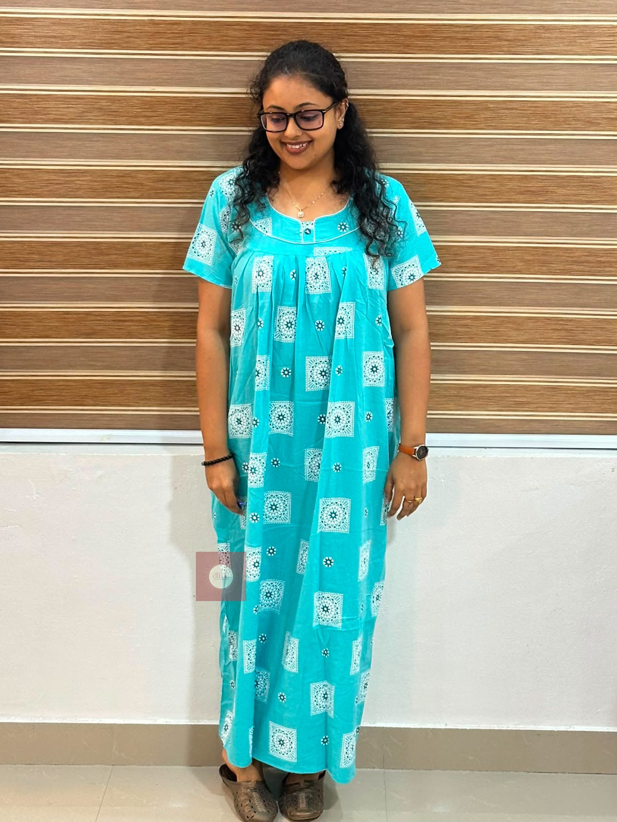 Sky blue nighty - Thumbnail 3